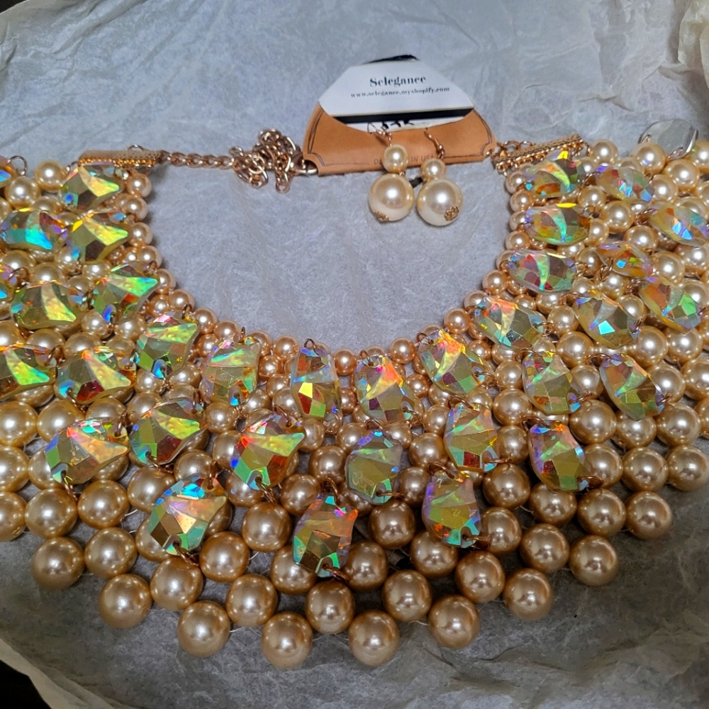 Bib bejeweled necklace